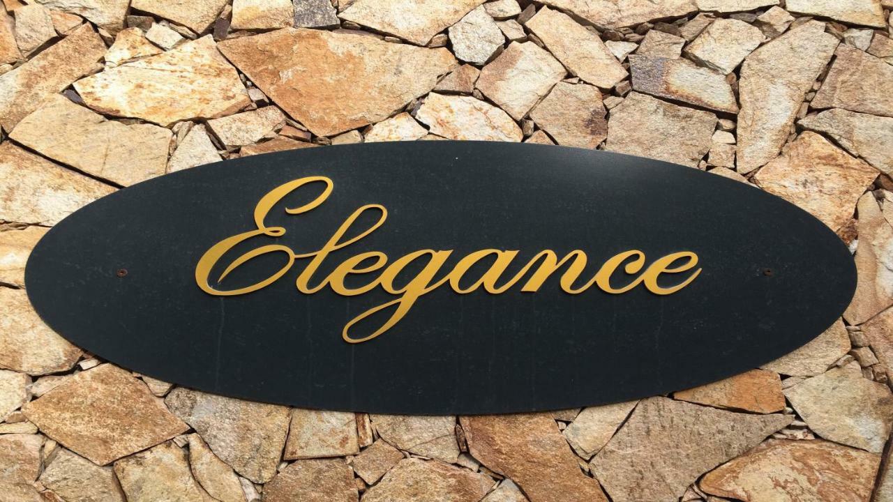 Residence Elegance Ville Ed Appartamenti A Porto Pino Εξωτερικό φωτογραφία
