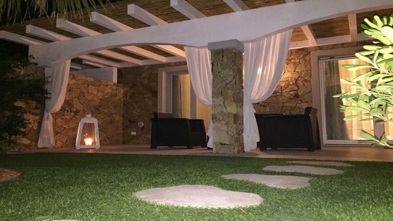 Residence Elegance Ville Ed Appartamenti A Porto Pino Εξωτερικό φωτογραφία