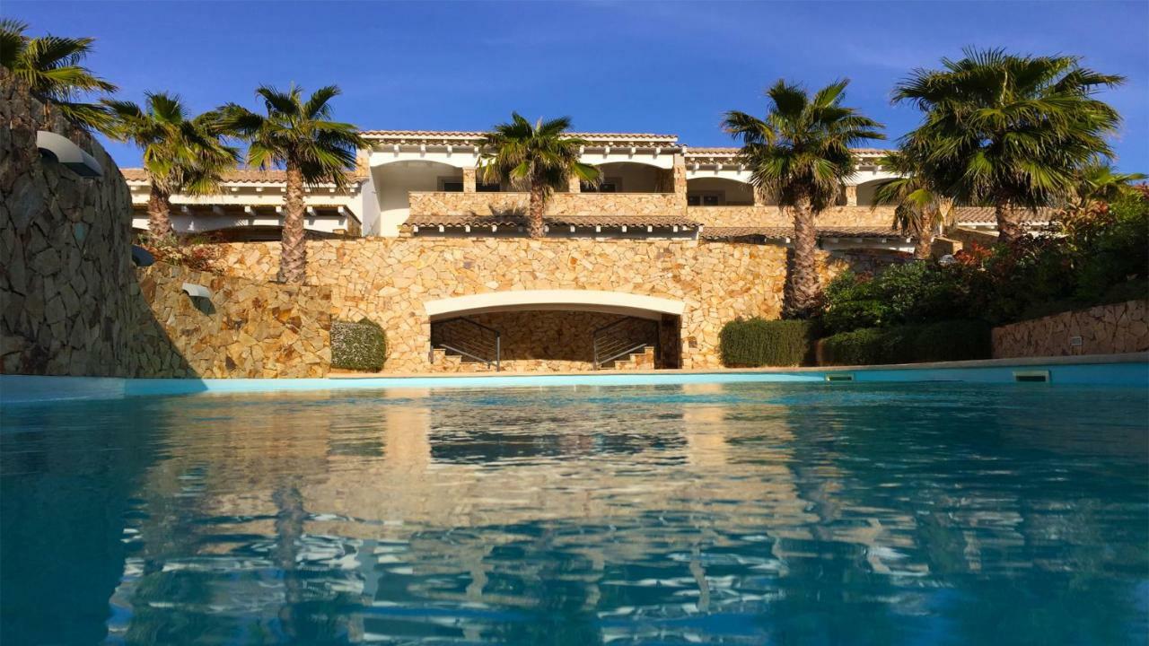 Residence Elegance Ville Ed Appartamenti A Porto Pino Εξωτερικό φωτογραφία
